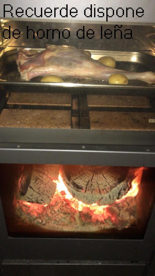 Casa De Las Letrinas Alta, 2 Habt 5 Mas 1 Pers Max Chimenea Con Horno Puerto de la Laja Exterior foto